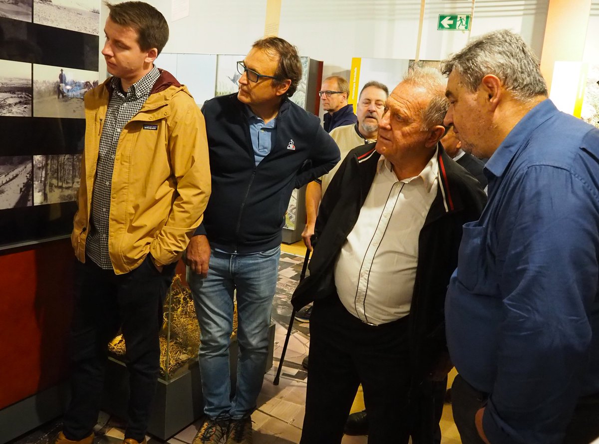 🌿 Ahir vàrem rebre la visita del FECOF (Federació Europea de Municipis Forestals) al Museu de la Mediterrània. A partir de la nostra exposició permanent, els hi vàrem explicar el Montgrí i el Baix Ter i el seu patrimoni natural i cultural. 
📷Dolors Gibert / <a href="/carlesgorbs/">Carles Gorbs</a>