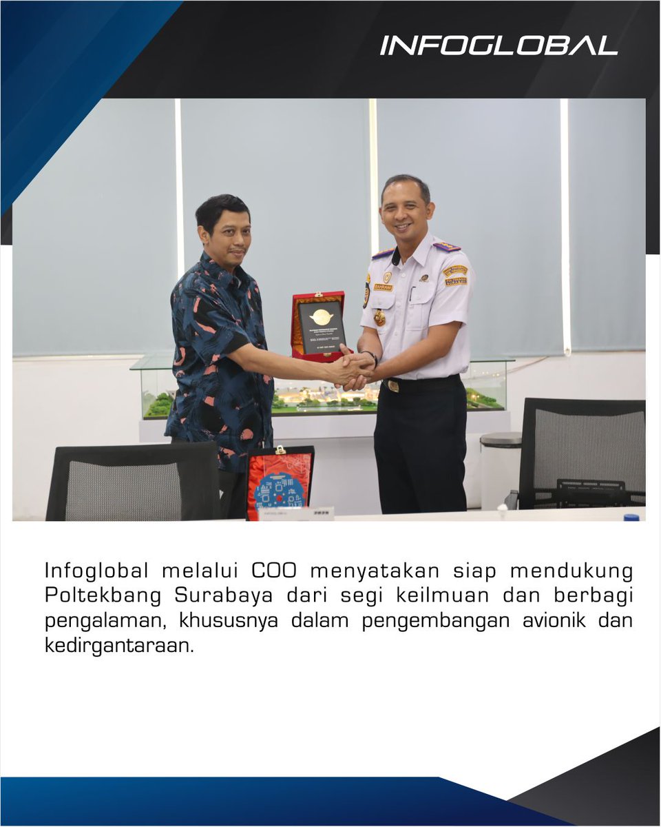 infoglobal_ID's tweet photo. Infoglobal 🤝 @poltekbangsby  
Menjajaki kolaborasi dalam pengembangan SDM, sertifikasi, &amp; keilmuan penerbangan demi kemajuan teknologi avionik Indonesia.
#Infoglobal #PoltekbangSurabaya #AviationTechnology #Collaboration #Avionics
Baca selengkapnya: https://t.co/gKd6xAyCBb https://t.co/uZq73Noc4d