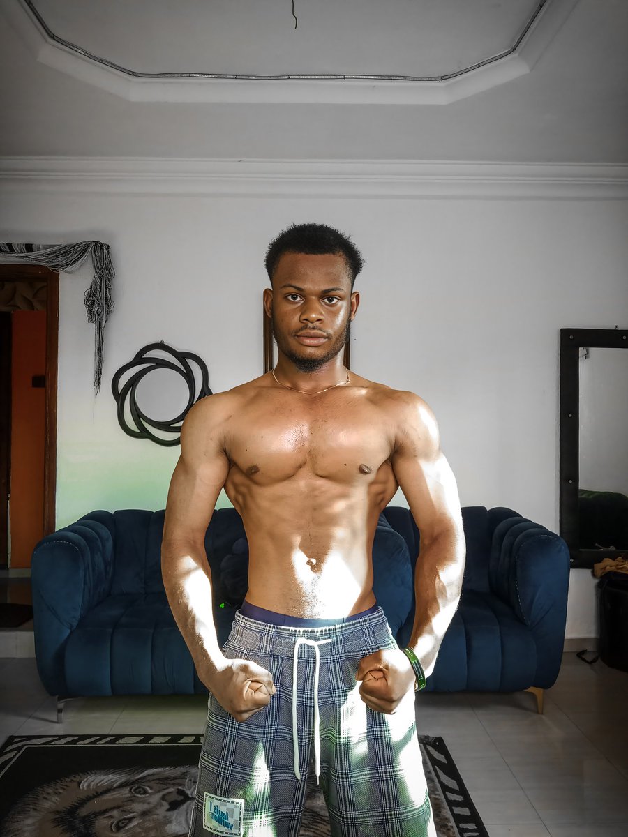 Once your body is healthy you have thousands of problems,
But as soon as you get sick you have one problem.
Take care of your body first before anything.
GM❣️