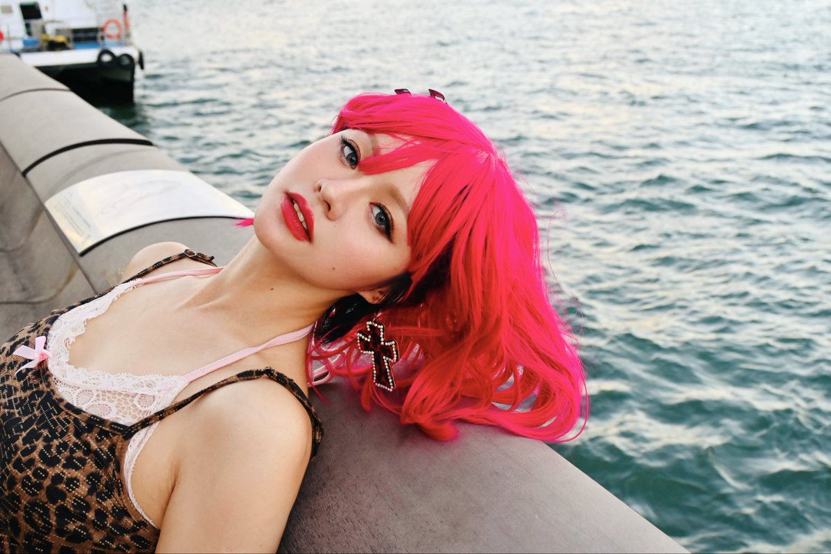 CryptoLucie's tweet image. I’m all yours bae💖#web3