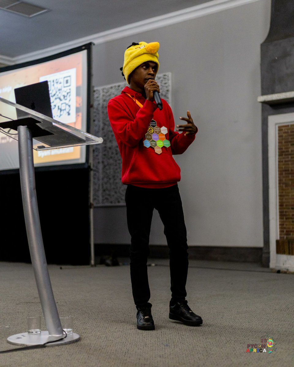 pyconafrica's tweet image. โก Lightning Talks at #PyConAfrica2025 โ quick, powerful, and inspiring!
A whirlwind of brilliant ideas, bold perspectives, and creative solutions shared by our amazing speakers. ๐โจ
Weโre excited for more inspiration and energy today!
#PythonCommunity