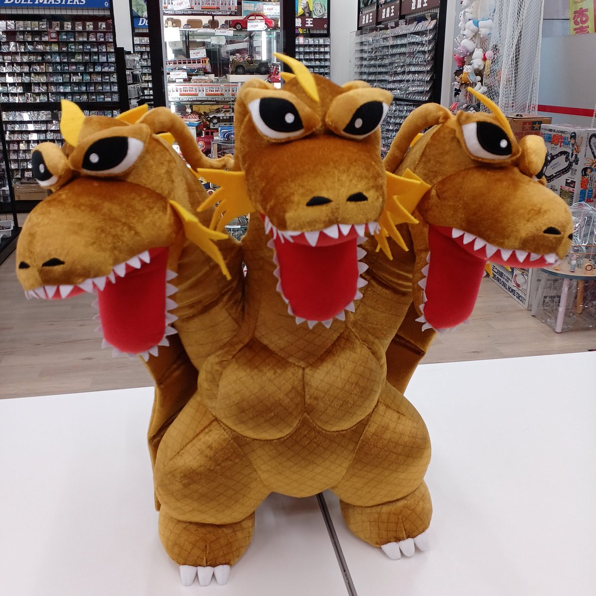 ゴジラ　キングギドラ　ぬいぐるみ こんばんは🌙 ホビーオフバロー富士見台店です☆ キングギドラの