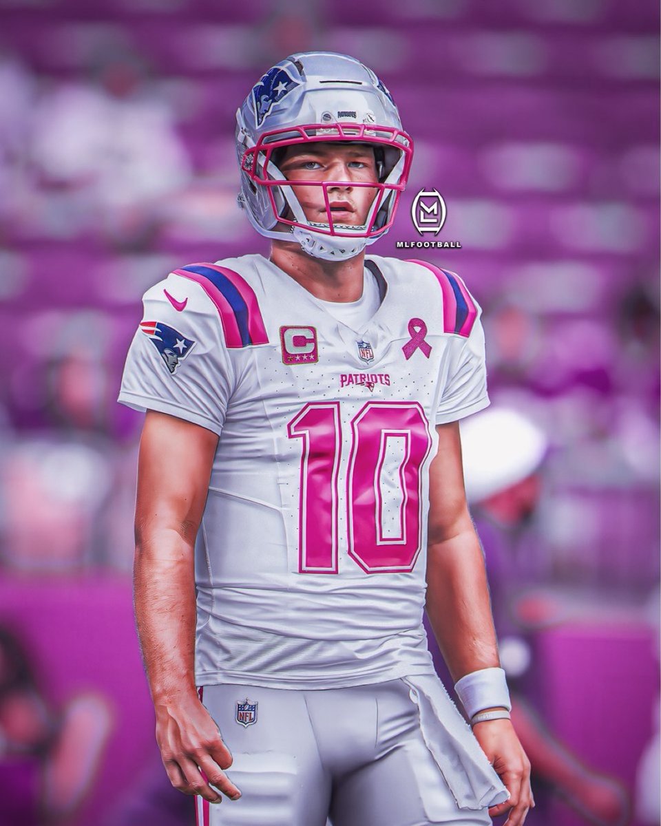 _MLFootball's tweet image. THE #NFL NEEDS TO BRING BACK PINK OCTOBERS FOR BREAST CANCER AWARENESS

🩷🩷🩷