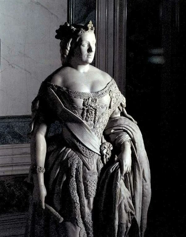 Buenos días.
Este 10 de octubre tenemos de protagonista, a la primera y única reina (no consorte) que ha tenido España como país. 
Buena monarca, no lo fue demasiado, pero disfrutona como nadie.
Entra y repasamos este día 
demadridalanube.com/2017/10/efemer…