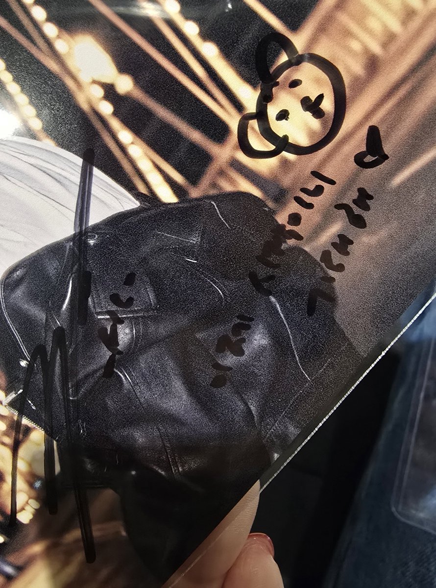 봄곰 #TASTE tweet media