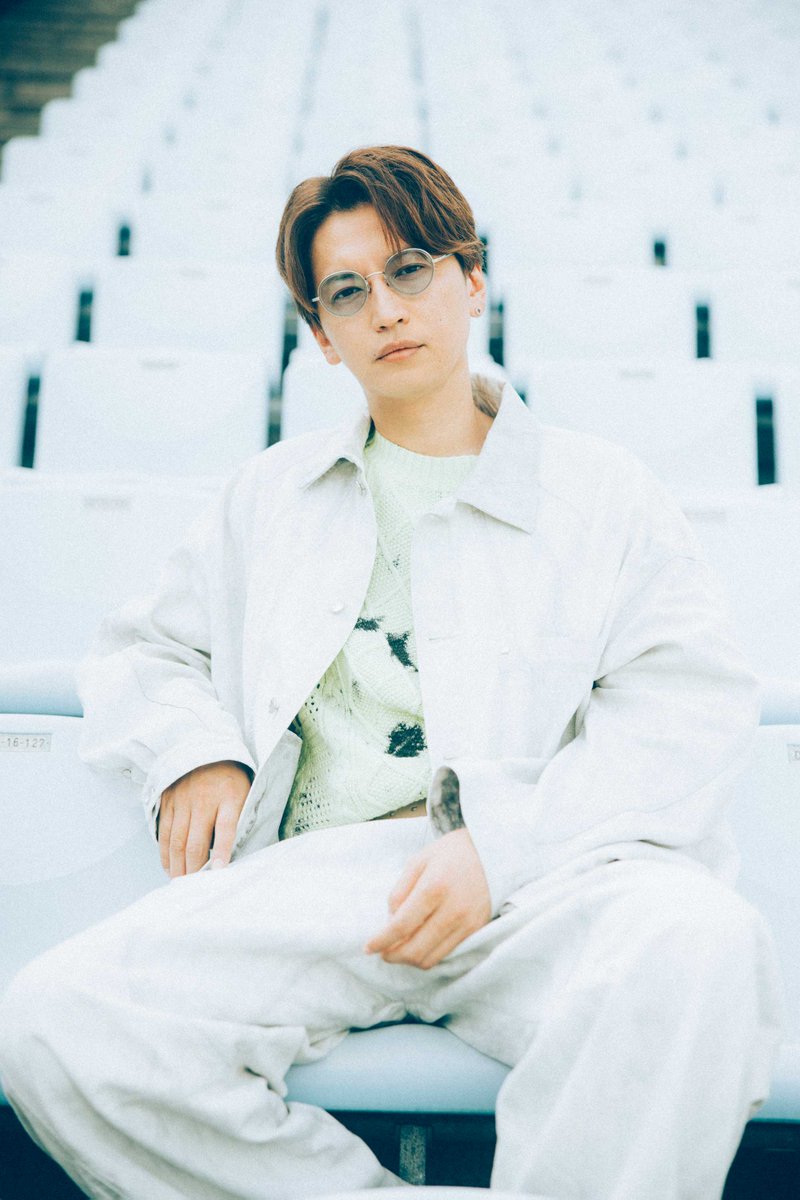 oricon's tweet image. 大倉忠義、STARTOジュニア中心の雑誌
『Zessei（ゼッセイ）』編集長に就任❗️

📖創刊号 11/10発売
144ページ、2500円

表紙&amp;amp;特集はACEes🇺🇸
LA撮影＆ソロインタビュー掲載
大倉×timelesz菊池風磨の対談も

✍🏻コメント全文
“Z世代のアイドル”を “絶世のビジュアル” で
oricon.co.jp/news/2411641/?…

#Zessei