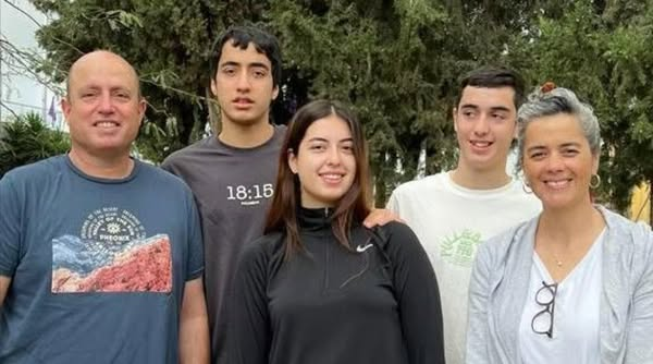 VividProwess's tweet photo. Three entire families were murdered by Gazans on October 7.

Siman-Tov family
Kapshitter family
Kutz family

I’ll never forget. I’ll never forgive. https://t.co/bZwRe6RmSv