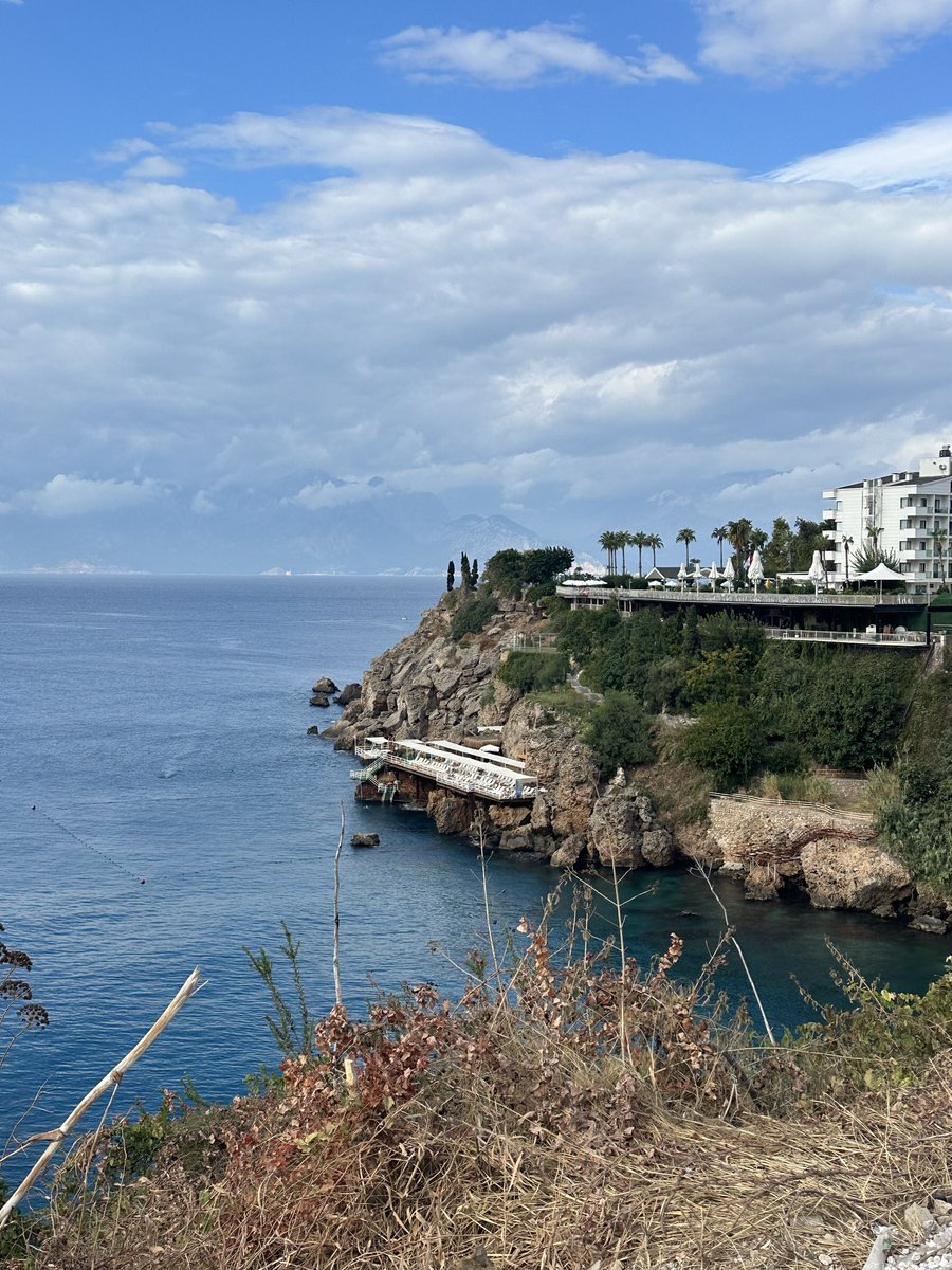 Ne bu dünya böyle kalacak, ne geçmiş ziyan olacak…