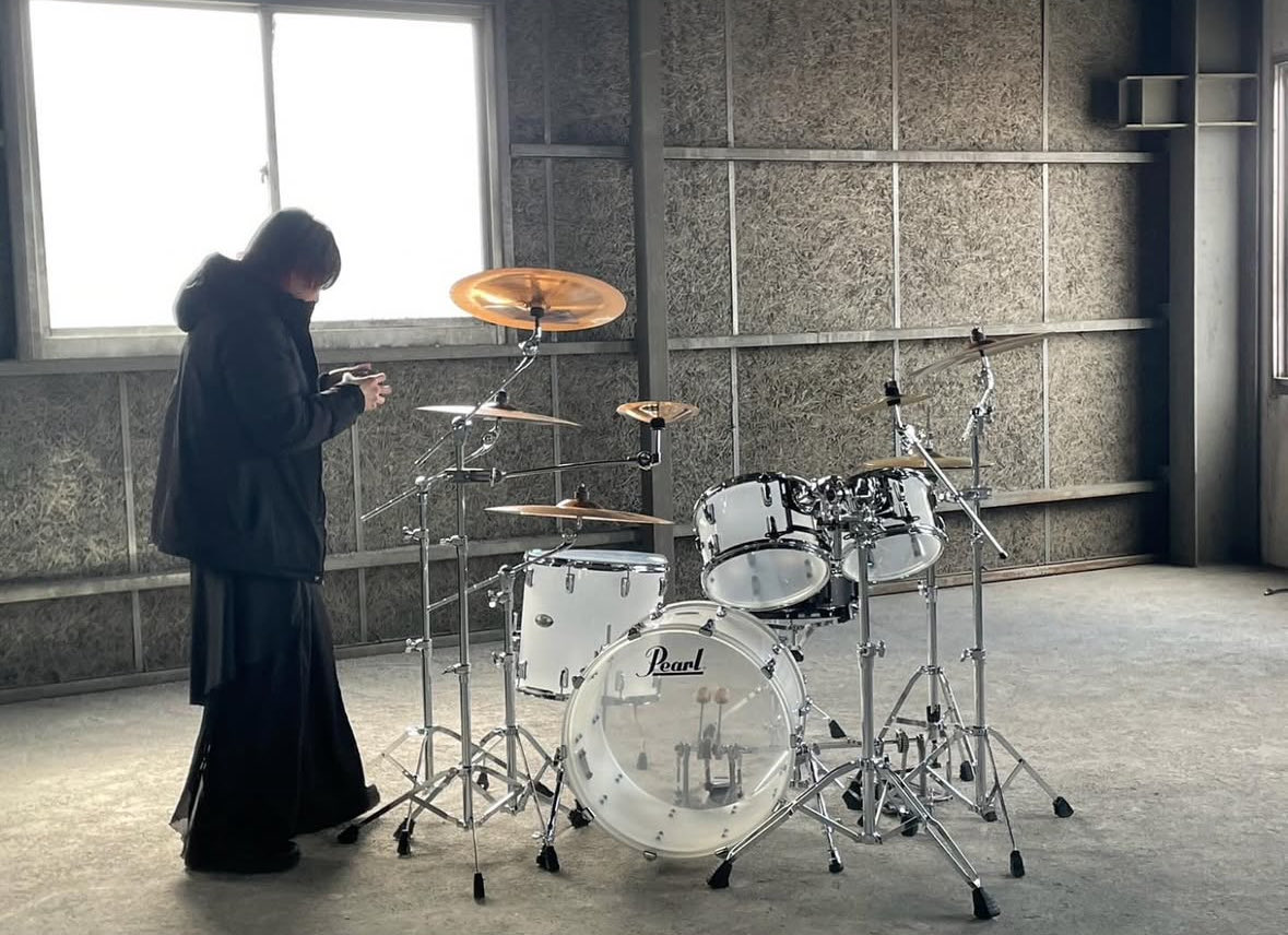 KouKi_DLESS's tweet photo. 10月10日はドラムの日🥁 https://t.co/p3ozYcvhyO