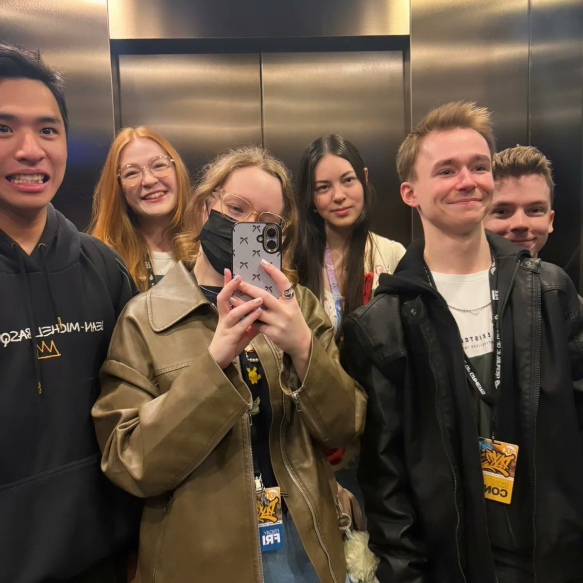 gingerbread tweet media