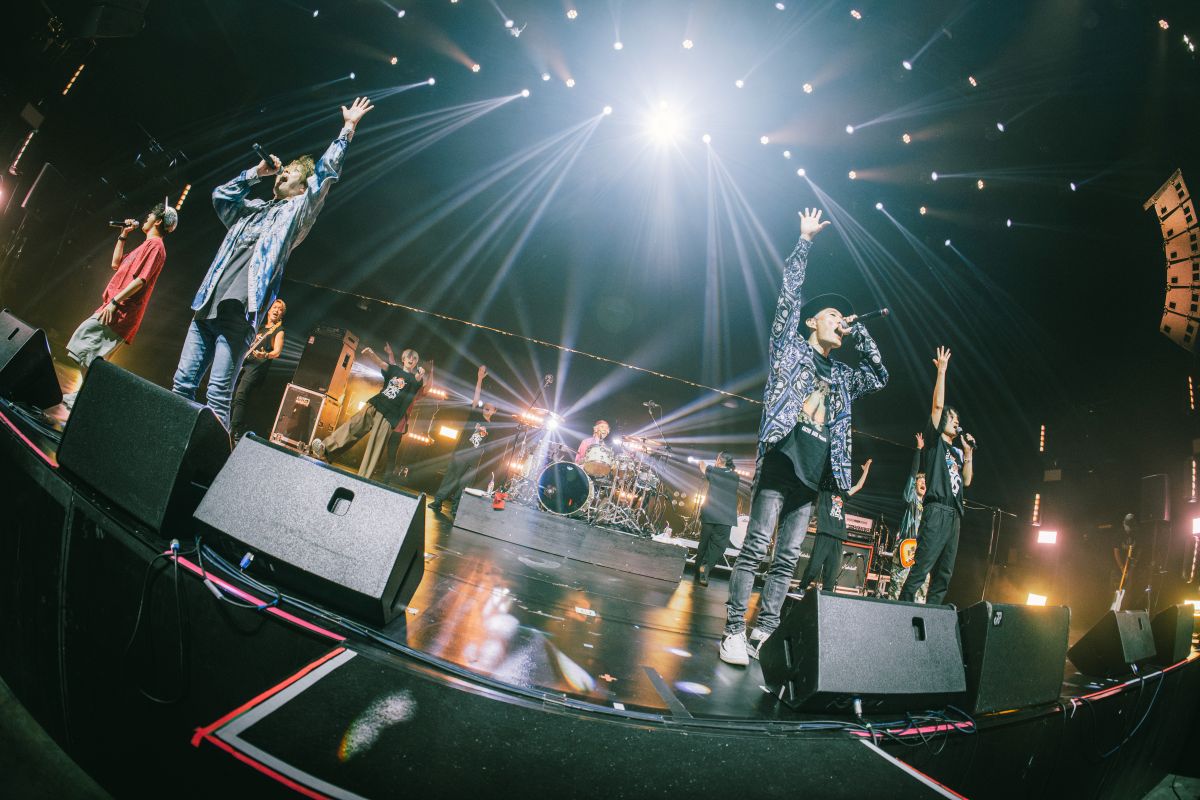 ロックバンド FLOW 10th ANNIVERSARY サイン KOHSHI FLOW (@FLOW_official) / X