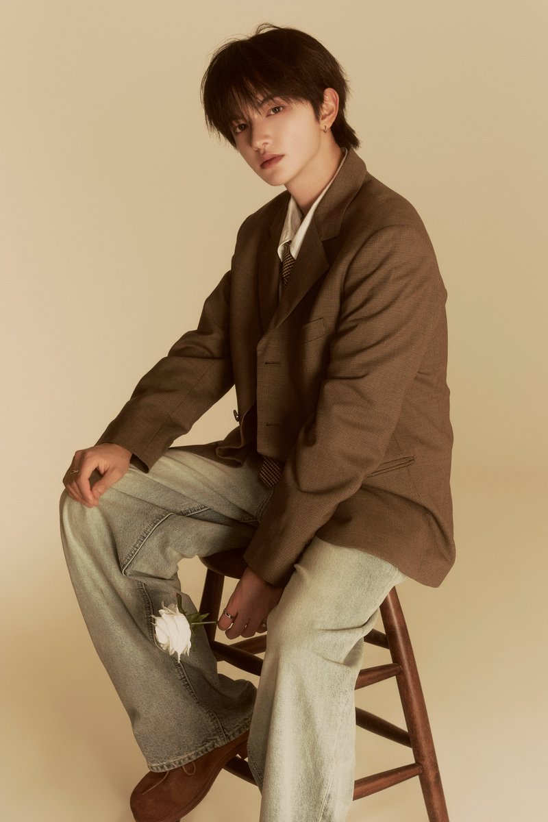 BAE173 1ST FULL ALBUM
[NEW CHAPTER : DESEAR]
CONCEPT PHOTO #1

#BAE173 #비에이이173
#BIT #빛
#NEWCHAPTER_DESEAR