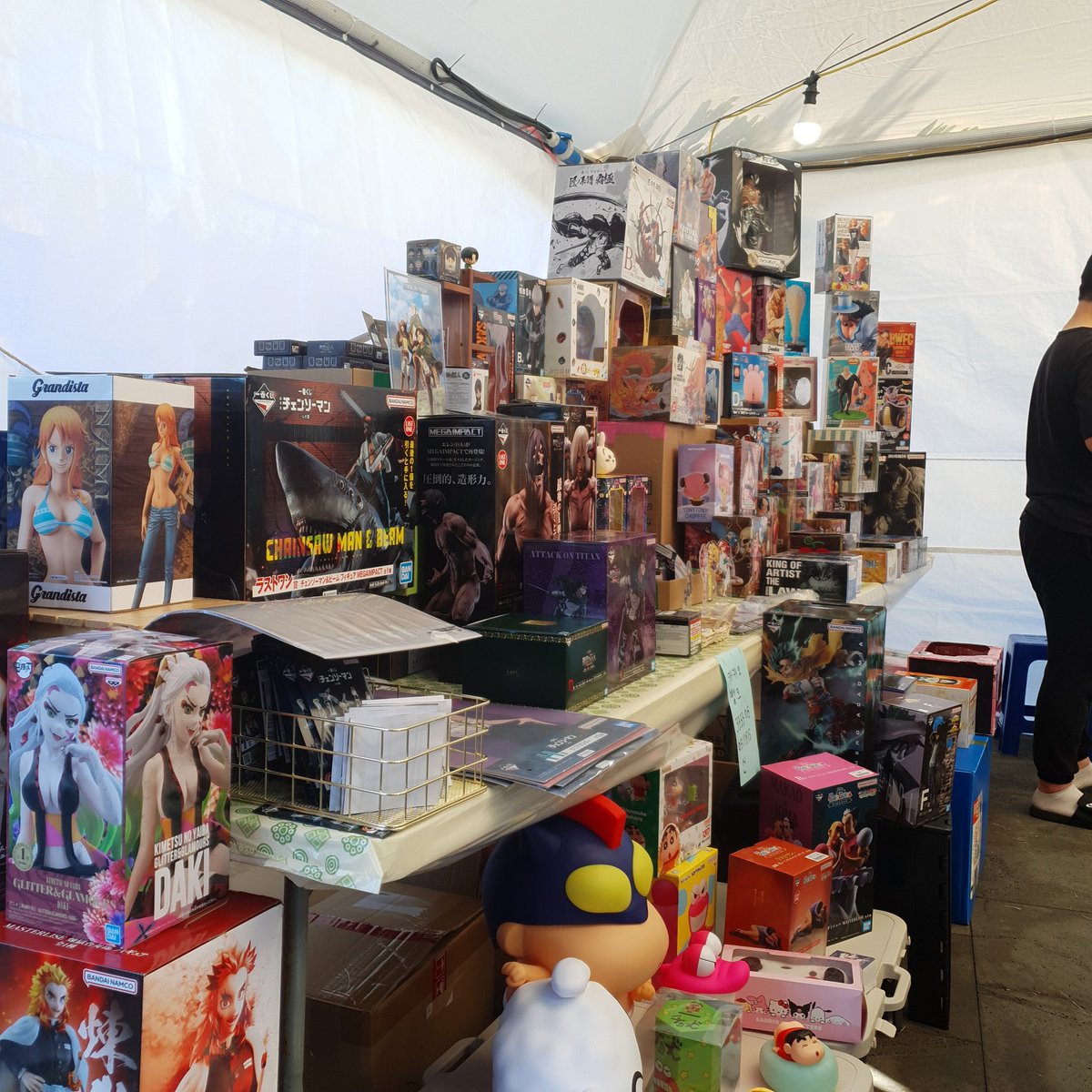 오늘 시작된 
#메이커앤하비 #탐라문화제 #행사
어떻게든 시간을 만들어 방문해보았습니다
다양한 #피규어 와 #가챠 물품 판매
#코스프레 하시는 분들도 계셨고
#서브컬처 를 좋아하시는 분이라면
꼭 기간내 방문해보세요!

#동문로터리 #제주행사 #제주