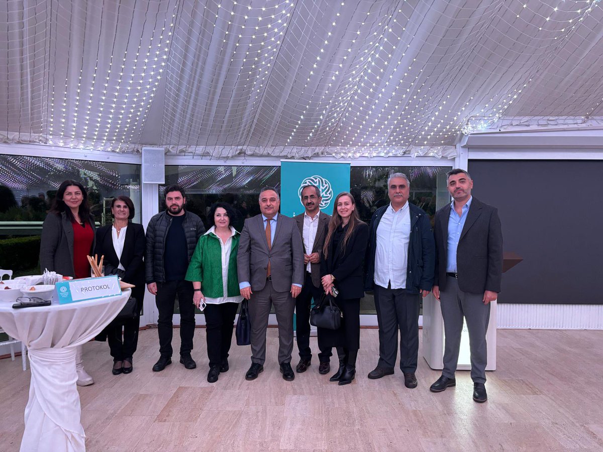 İTO Sigortacılık Meslek Komitesinin ev sahipliğinde düzenlenen Sigorta Haftası Çalışma Toplantısı'na okul yönetimimiz ve sigortacılık bölümü öğretmenlerimizle katılım sağladık.

Sektörün üst düzey temsilcileriyle bir araya gelerek mesleki eğitimde iş birliğimizi güçlendirdik.