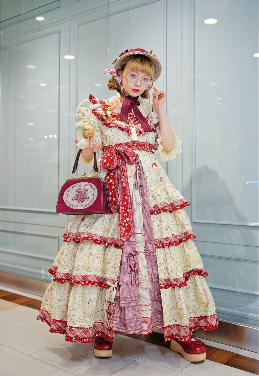 🥀Rose garden rabbit🐇
うさぎさんとお出かけ