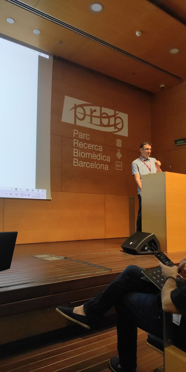 MartonaAlvarez's tweet photo. Closing session 4 with the invited speaker Tomislav Domazet-Lošo talking about system-level imprints of multicellularity across the tree of life. #Multicellverse https://t.co/B9CTNIofPZ