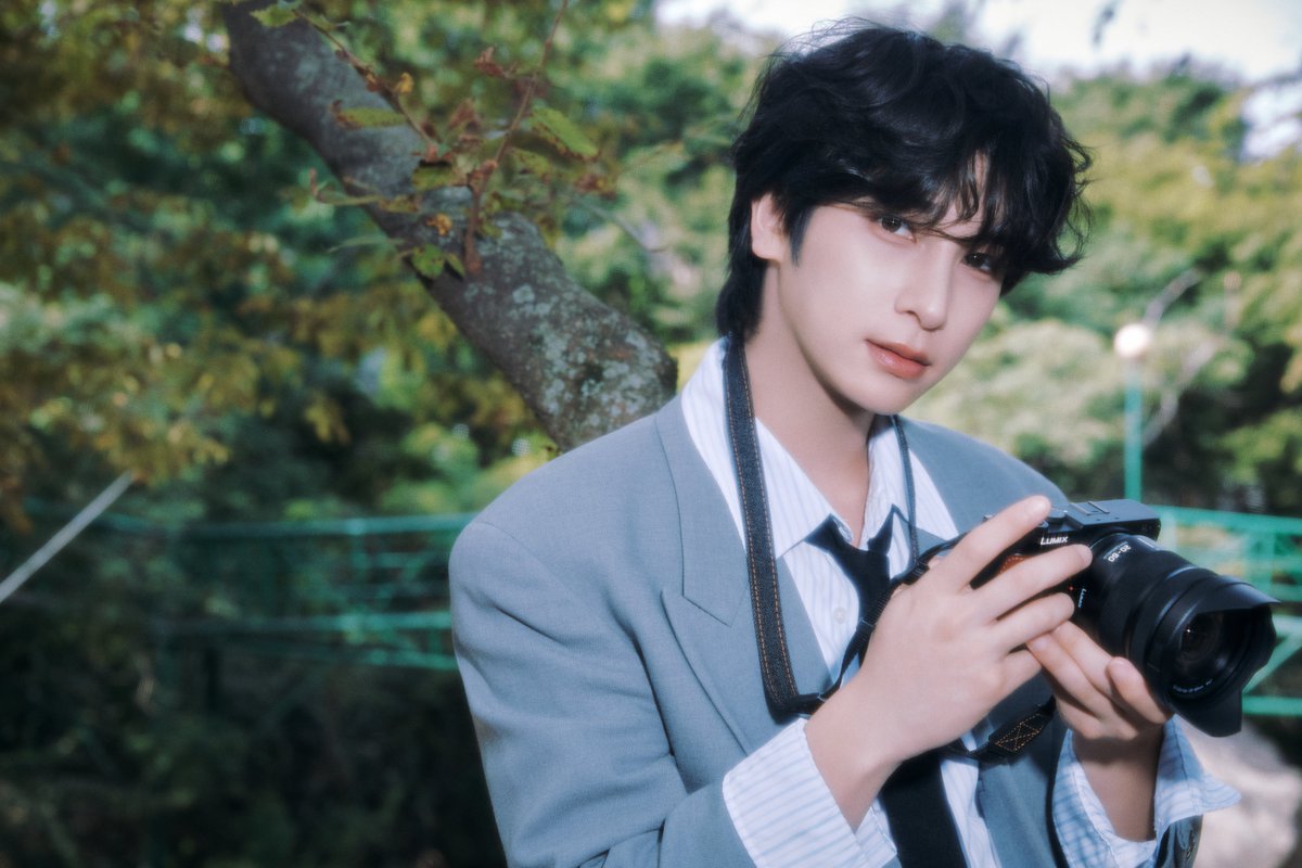 BAE173_official's tweet photo. BAE173 1ST FULL ALBUM
[NEW CHAPTER : DESEAR]
CONCEPT PHOTO #1

#BAE173 #비에이이173
#HANGYUL #한결
#NEWCHAPTER_DESEAR https://t.co/HzBXx9vrTE