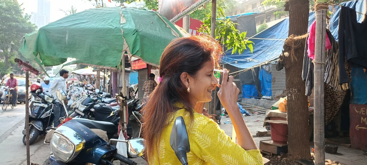 brijesharya's tweet image. Honouring 13 homeless photographers featured in  My Mumbai Calendar 2025 Their powerful images, shot on #fujifilm single-use cameras, showcase Mumbai’s heart. Celebrating creativity and new perspectives. #WorldHomelessDay
#MyMumbai2026