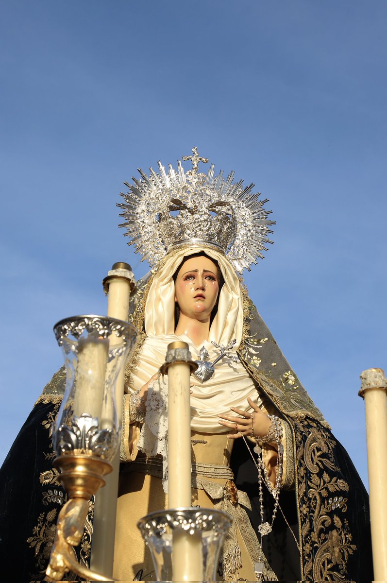 Hdad. Muchachos de Consolación (@hdadmuchachos) on Twitter photo ¡𝐄𝐍 𝐔𝐍𝐀 𝐒𝐄𝐌𝐀𝐍𝐀 𝐒𝐀𝐋𝐄 𝐋𝐀 𝐕𝐈𝐑𝐆𝐄𝐍!
Dentro de 7 días, nuestra Amantísima Titular será trasladada a la Residencia de Mayores REIFS de nuestra ciudad, donde seguirá acompañando y cuidando con su presencia a quienes más la necesitan.
#MuchachosdeConsolación ¡𝐄𝐍 𝐔𝐍𝐀 𝐒𝐄𝐌𝐀𝐍𝐀 𝐒𝐀𝐋𝐄 𝐋𝐀 𝐕𝐈𝐑𝐆𝐄𝐍!
Dentro de 7 días, nuestra Amantísima Titular será trasladada a la Residencia de Mayores REIFS de nuestra ciudad, donde seguirá acompañando y cuidando con su presencia a quienes más la necesitan.
#MuchachosdeConsolación