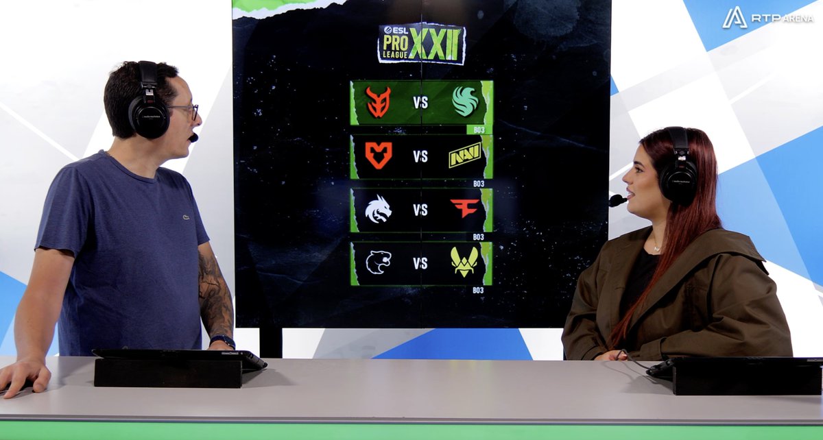 rtparena's tweet image. Quem é vivo sempre aparece. Bom dia do @zorlaKOKA e da @aida__cs!