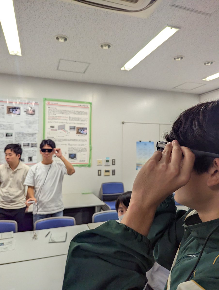 Taka_Yoshinaga's tweet image. 打ち合わせ終わり。思いつきで昨日急きょ作った #XREAL 体験の様子を第三者視点で見るアプリが役立ってよかった。