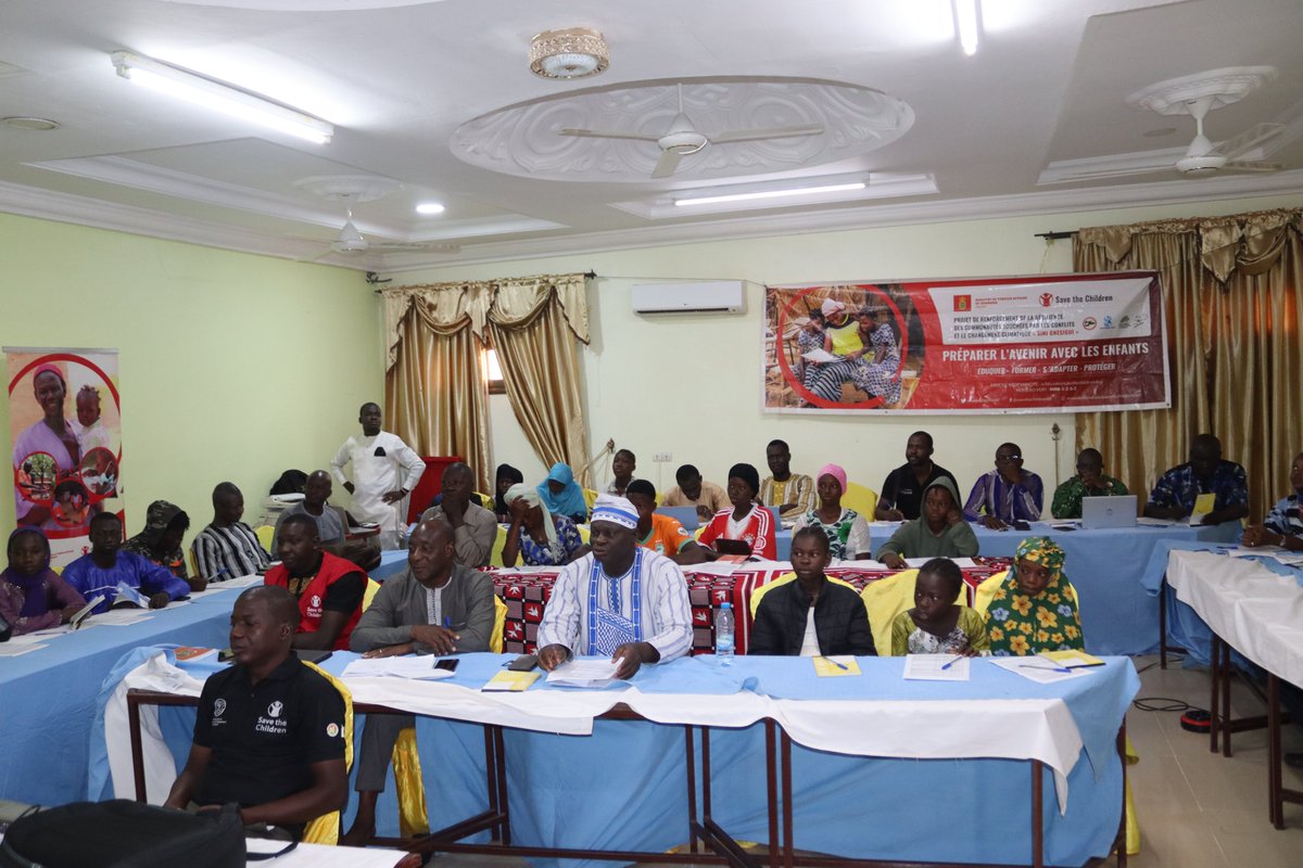 SaveChildrenBF's tweet image. Focus sur la participation des enfants

 “Rien pour les enfants sans les enfants.”
Avec #SINI_Gnèsigui, @SaveChildrenBF place les jeunes du Burkina Faso au cœur de la lutte contre les risques climatiques.
Ils deviennent acteurs, observateurs et conseillers météo
#Climat