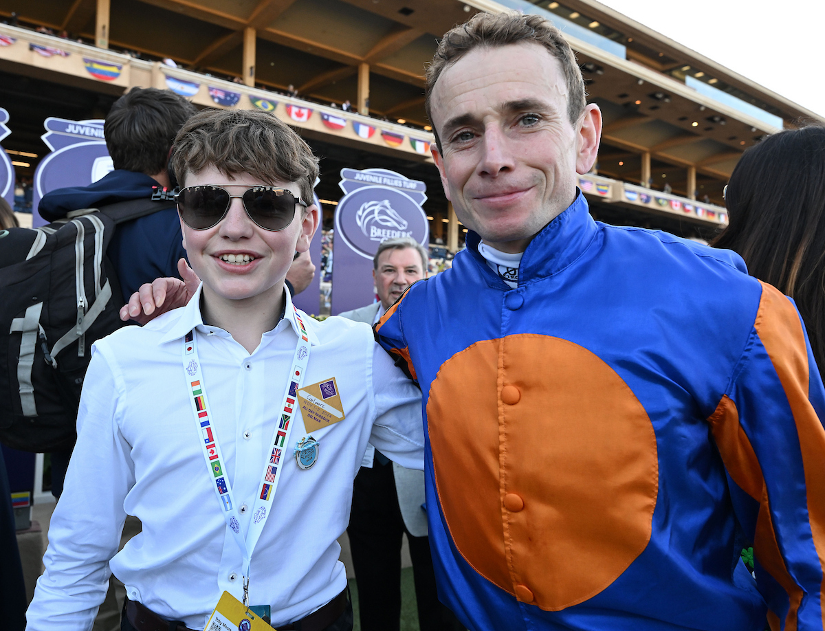 The next name in the Moore dynasty? 👀 Ryan's 17-year-old ...