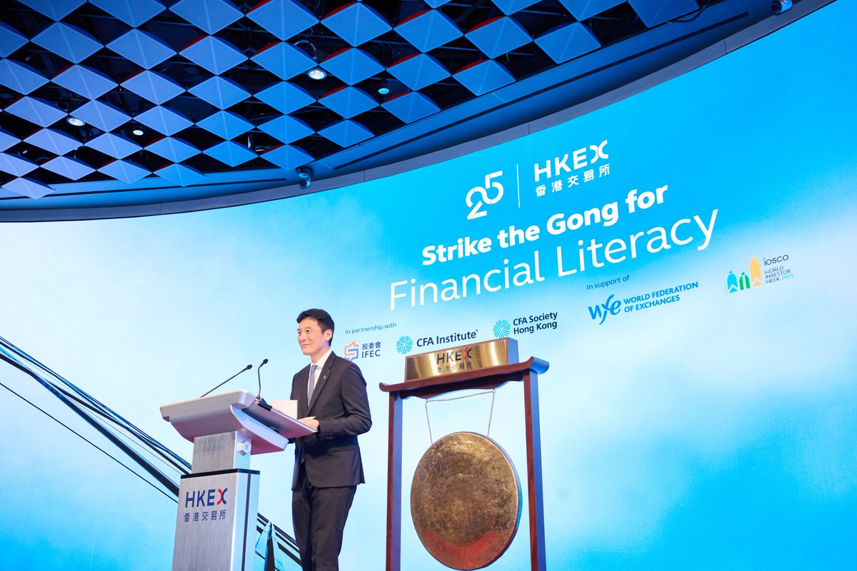 In celebration of #WorldInvestorWeek, HKEX joined with IFEC, the  @CFAinstitute, and CFA Society Hong Kong in a Strike the Gong ceremony  yesterday to advance financial literacy through insightful conversations on  how #technology