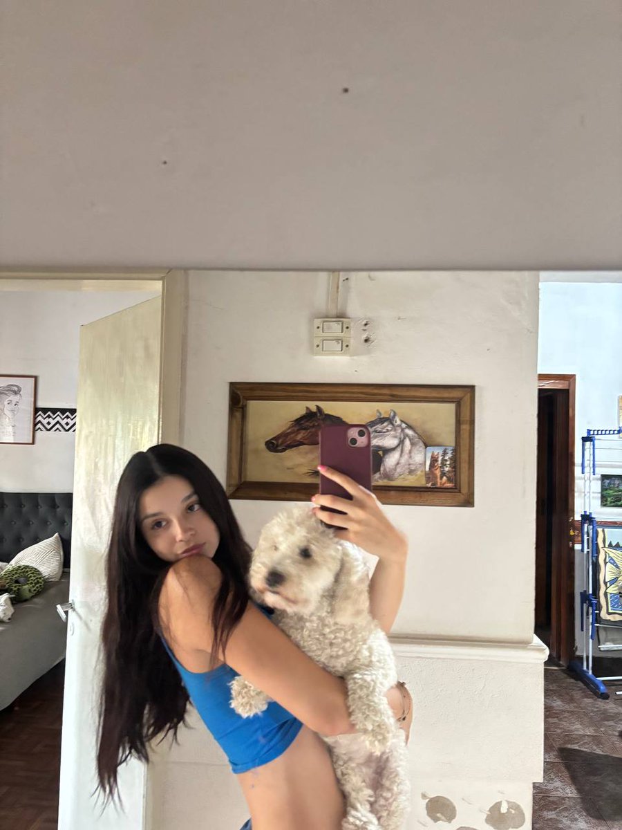 Emily 🧸 tweet media