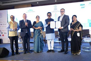 PIB_India's tweet image. From Bharat to Belem: Delhi Declaration Sets the Stage for COP30, Amplifying Urban Voices from Global South 

Setting the stage for the upcoming #UNFCCC Climate Conference, #COP30, the Delhi Declaration on Local Action for Global Climate Goals emerged as the key outcome of the