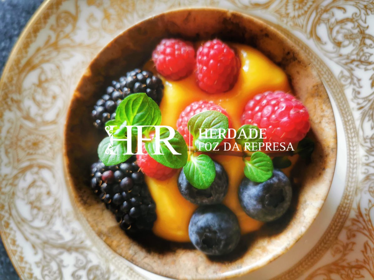 Love
Local Flavours
Luxury 

HerdadeFozDaRepresa.com

#Alentejo #Winetasting