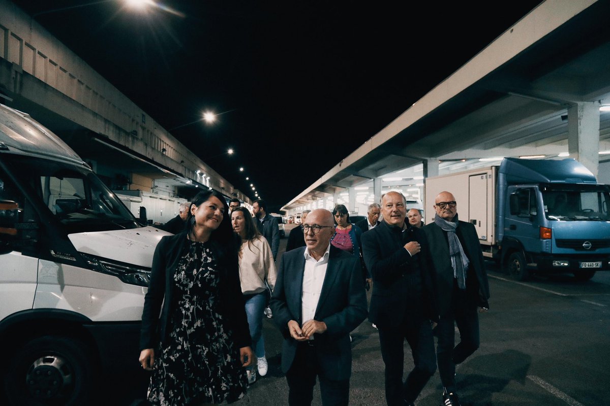 J’ai pu constater en compagnie de Jean-Pierre Rivère, <a href="/C_Dintorni/">Christelle D'intorni</a>, <a href="/BernardChaix/">Bernard CHAIX</a>, l’immense soutien dont nous bénéficions.

Je remercie tous les travailleurs matinaux pour la chaleur de leur accueil ce matin !