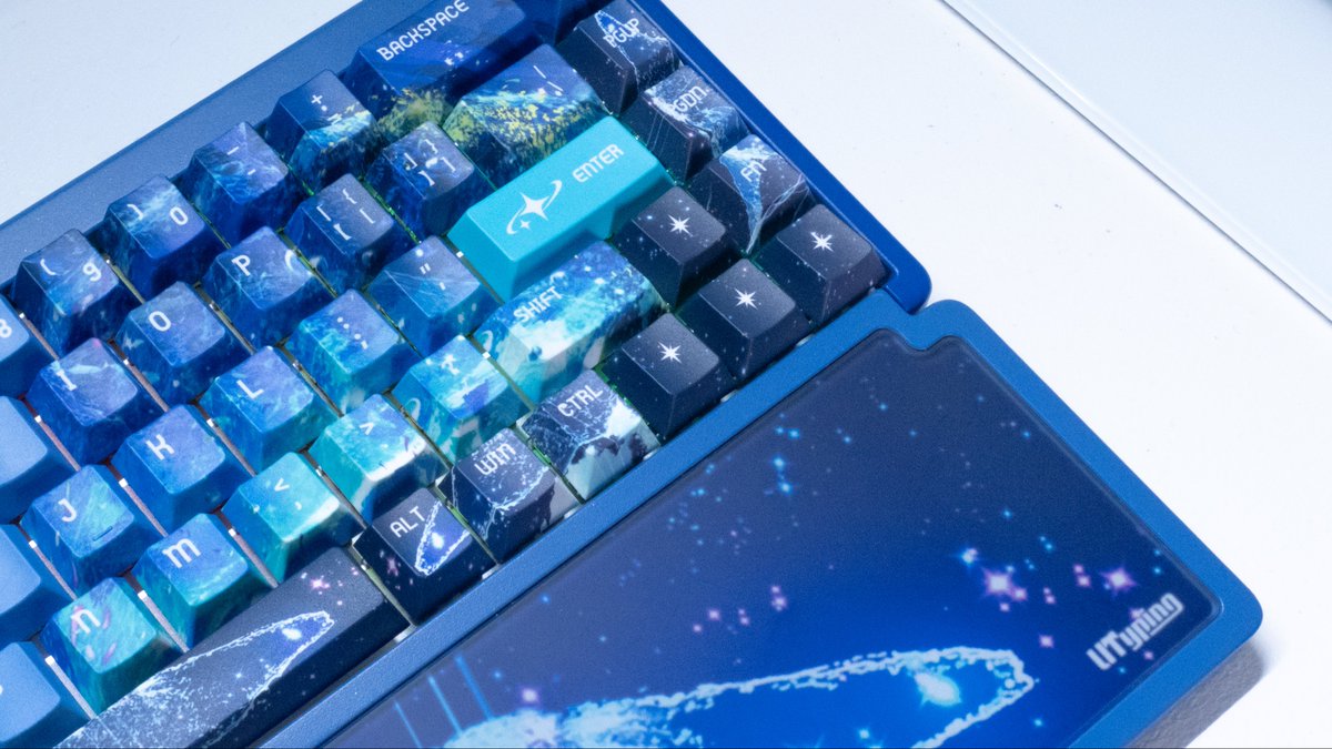 Utyping UT65 HE 『星鯨』 setup 🐳✨
【#PR】

蒼く美しいキーボードがMakuakeにて先行販売されました！
ラピッドトリガー対応で性能面でも妥協無しです↓