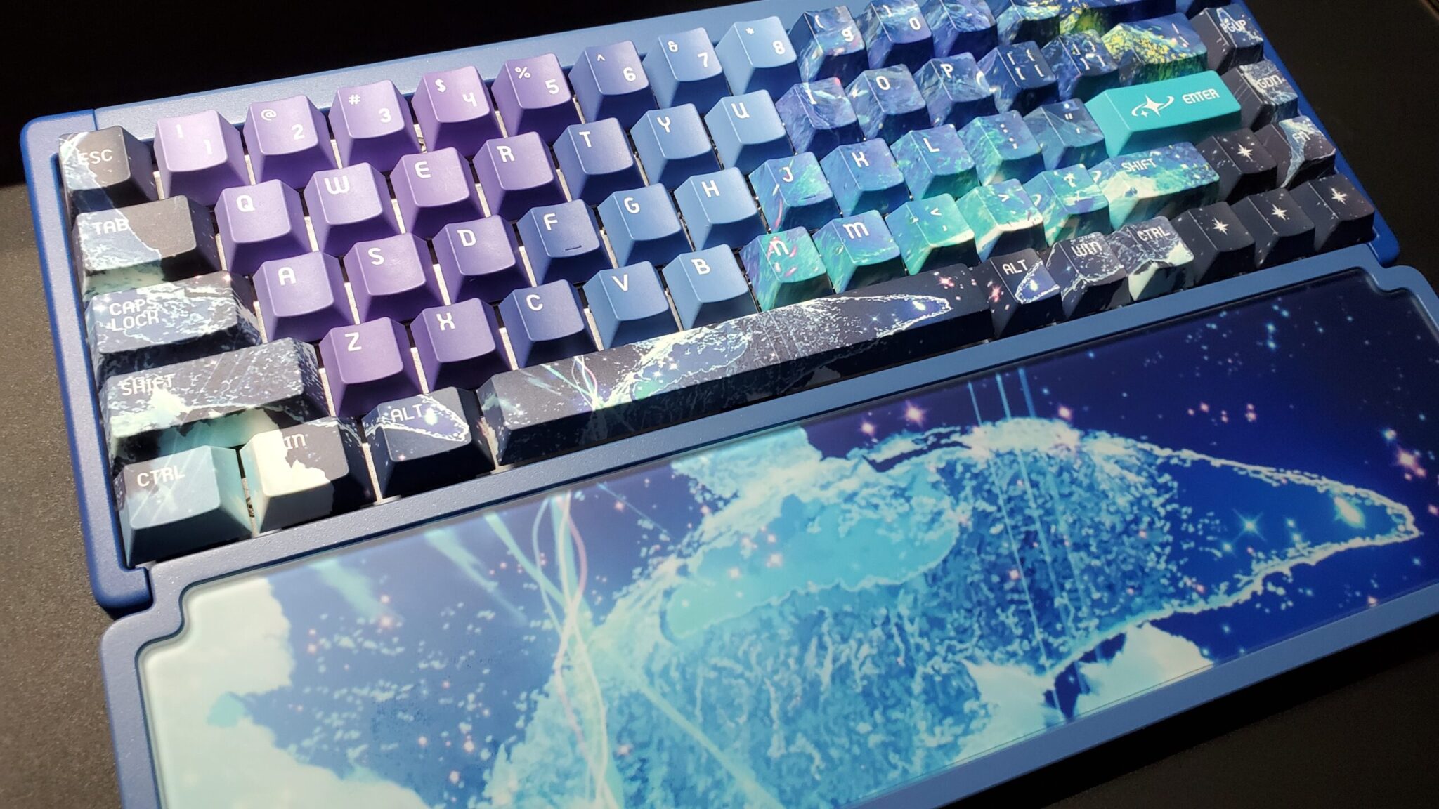 歴戦のキーボードEX Hojisawa Amazon.co.jp: RGB メカニカルキーボード、61 (赤みがかった黒
