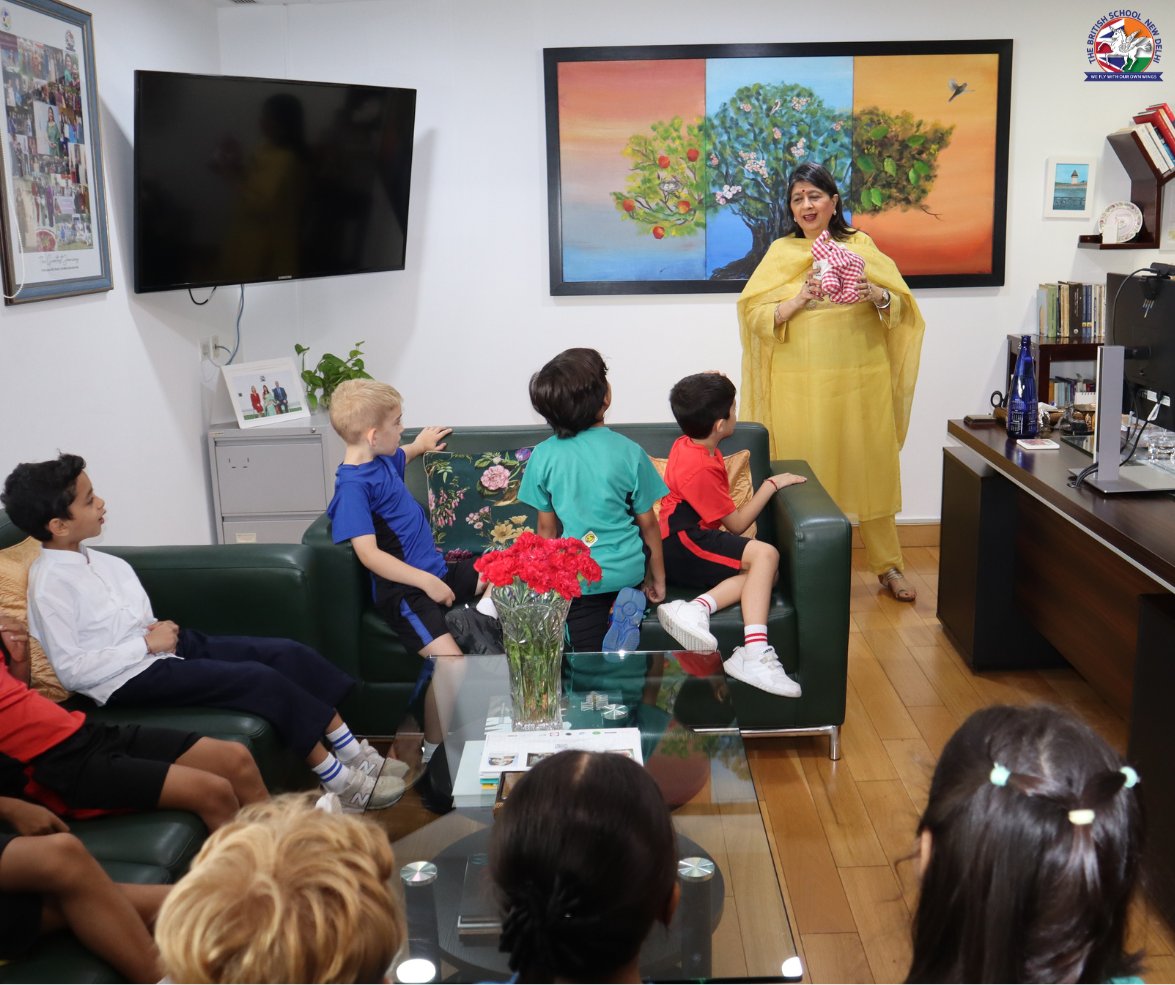 TBS_Delhi's tweet image. Our Year 2 students set off to explore different spaces of the school, meeting new people, asking questions, spotting clues and just having fun! Like true explorers, they showed courage, curiosity and excitement at every step. 👏
#TBSDelhi #TBSCommunity #Explorers
