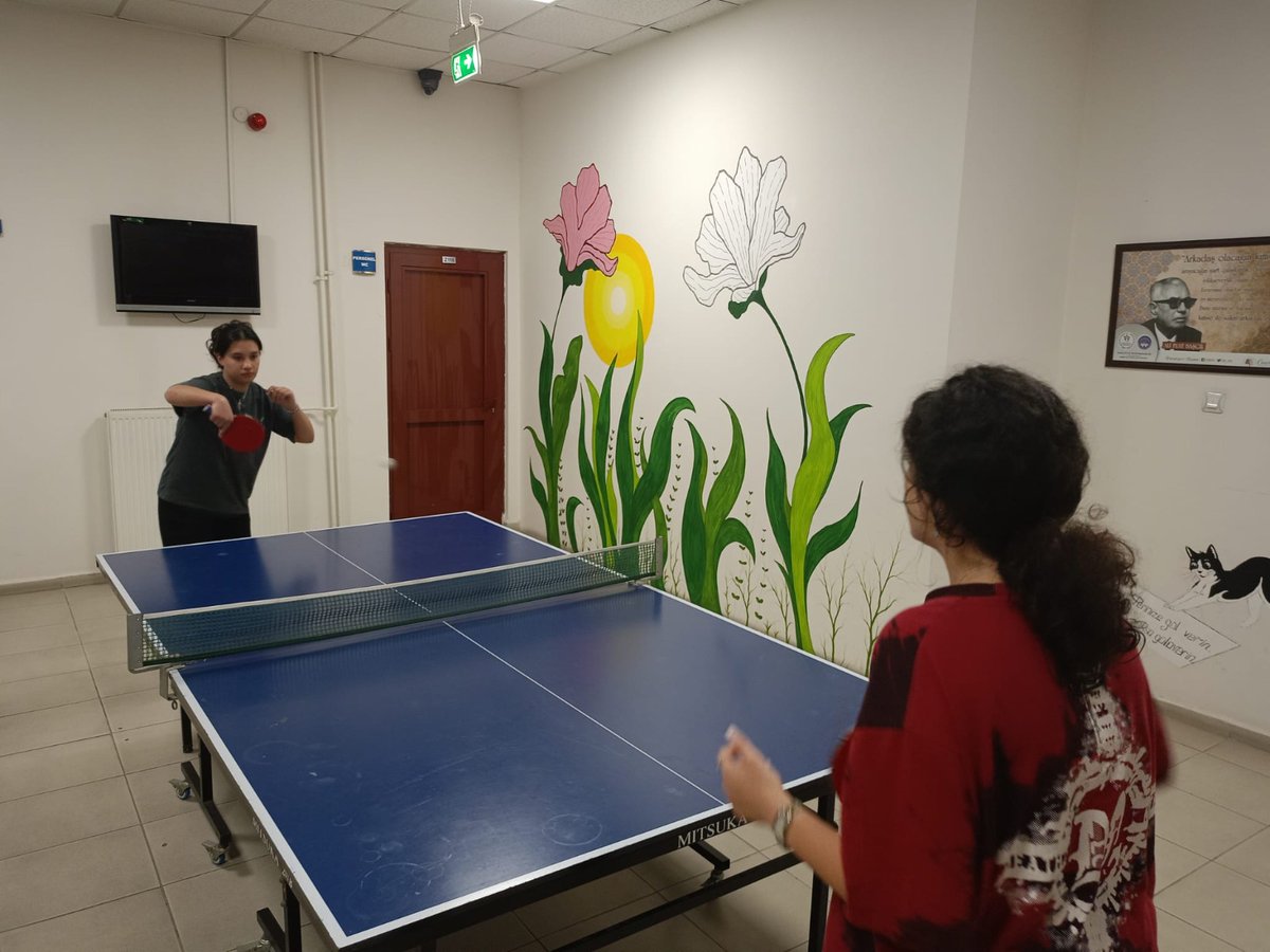 📍Buldan Yurdumuzda düzenlediğimiz Masa Tenisi ve Dart Turnuvası ile öğrencilerimiz rekabete doydu. 🏓🎯

#GSBYurtları