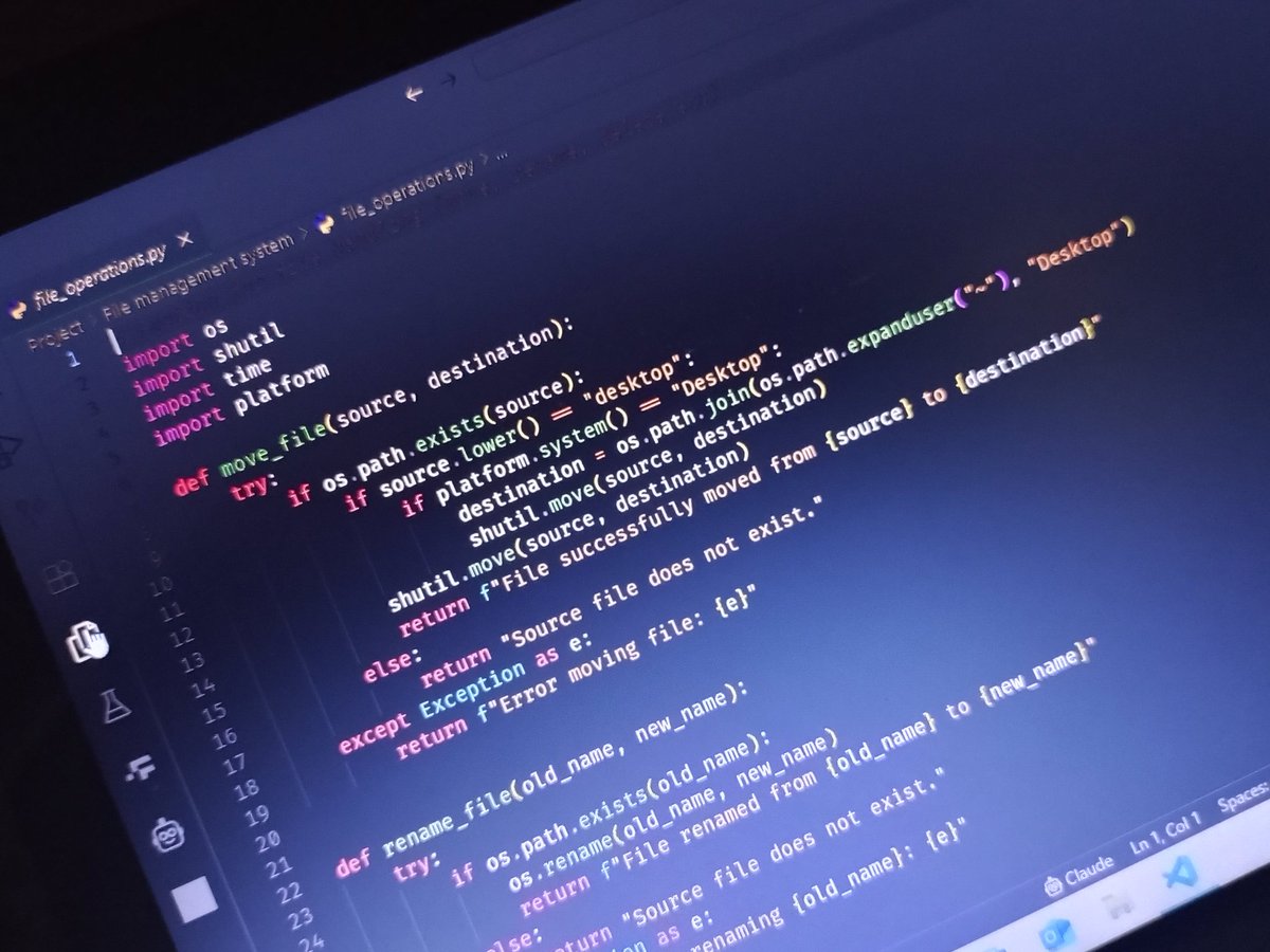 DataBoy_17's tweet image. Started revising Python... 🙊🙈