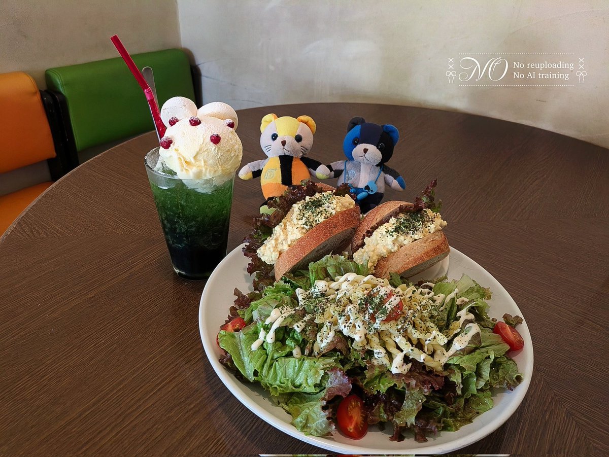 73donguri's tweet photo. 🍅「🍥ベア、誕生日おめでとう。たまには、野菜も食えよ」
🍥「家族でおしゃれカフェに行ってきたぞ。🍅ベアがクリームソーダーをご馳走してくれたんだ。ありがとな！」
#narusasu https://t.co/SCoiizlUxj