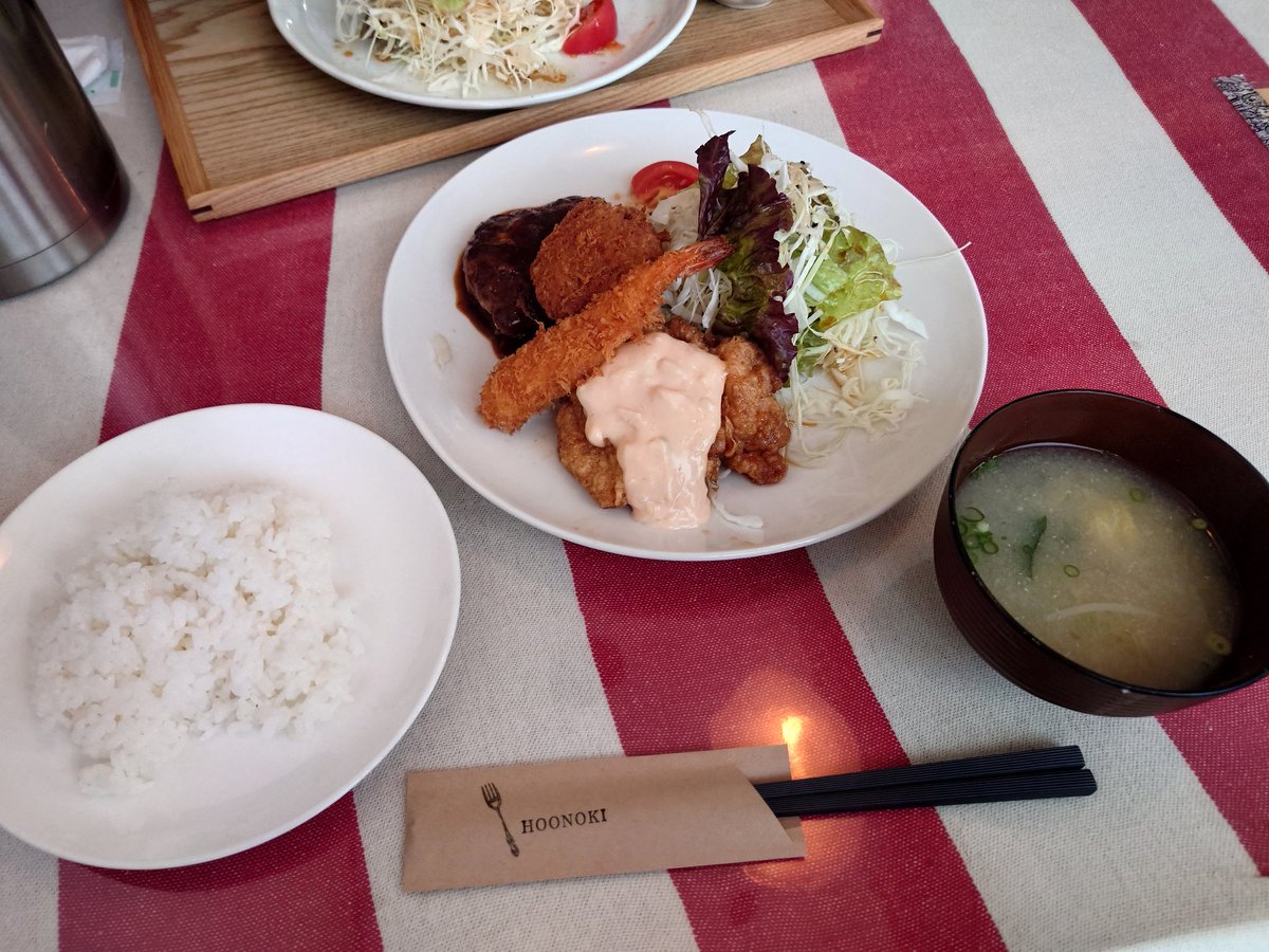 mty_aau's tweet photo. 試験がんばったから、ご褒美ランチ
帰りにソフト食べたら、めっちゃ濃くて美味しかった😋 https://t.co/OQp9a4hjsN