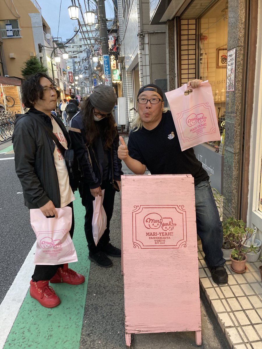 _nanamagari_'s tweet photo. おじさん達と三茶を満喫しています https://t.co/LguE248D8q