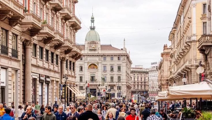 ReteClima's tweet image. Un nuovo report del think tank Hot or Cool Institute rivela che l'impronta carbonica media globale è 7 volte superiore al livello necessario per mantenere il riscaldamento entro 1,5°C entro il 2035. L'#Italia è al quinto posto tra i 25 Paesi analizzati.
repubblica.it/green-and-blue…