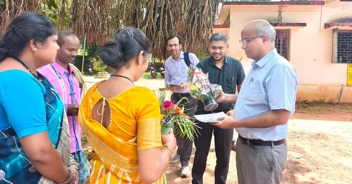 BastarDistrict's tweet image. पंचायती राज मंत्रालय द्वारा #PESA कानून के ग्राम स्तरीय क्रियान्वयन का अवलोकन बस्तर जिले के ग्राम घाटकवाली में किया गया।
ग्राम सभा समितियों ने शिक्षा, पर्यावरण, वन उपज और विवाद समाधान में अपने अनुभव साझा किए।
#PanchayatiRaj #LocalGovernance #Bastar