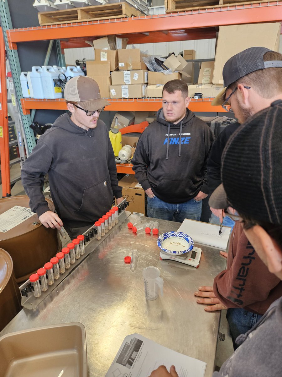 ForrestLang78's tweet image. The rain stopped the outside activities on Tuesday this week @CFAES_OSU Wooster. However @osuati students got back outside yesterday to complete a calibration on this @AGCOcorp Willmar Spreader before it heads to the field next week!
#ATI #CFAES #TeachAg #HandsOnLearning