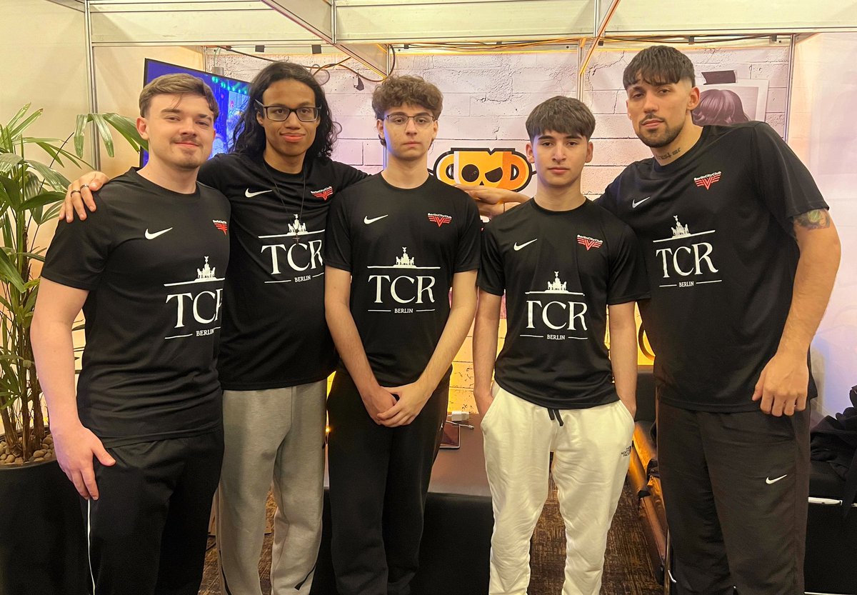 Today, we want to inspire and win over the entire SA region! We have trained very well and feel very strong 🫡
Many thanks to our dear fans for your support and your belief that we can do it ❤️🖤 It's a home game, and we will do our best to win for all of us 💪
Vamooooos BC*