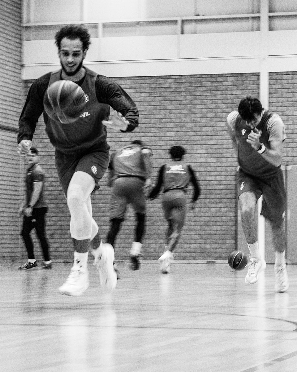 ⚙️ | 𝐒𝐡𝐢𝐟𝐭𝐢𝐧𝐠 𝐆𝐞𝐚𝐫𝐬. 𝐑𝐞𝐚𝐝𝐲 𝐟𝐨𝐫 𝐭𝐨𝐦𝐨𝐫𝐫𝐨𝐰ⵑ

#heroesdenbosch #BNXTLeague #LWDvsDBO