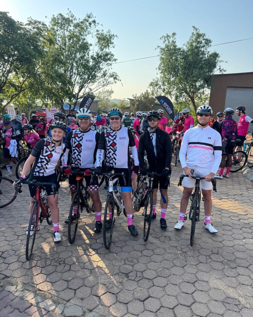 bbdsoftware's tweet image. Our BBD cyclists joined the Paint the Cradle Pink ride in support of breast cancer awareness – pedalling for a purpose and painting the Cradle with positivity! 🌟

#bbdsoftware #CradlePink #breastcancerawareness