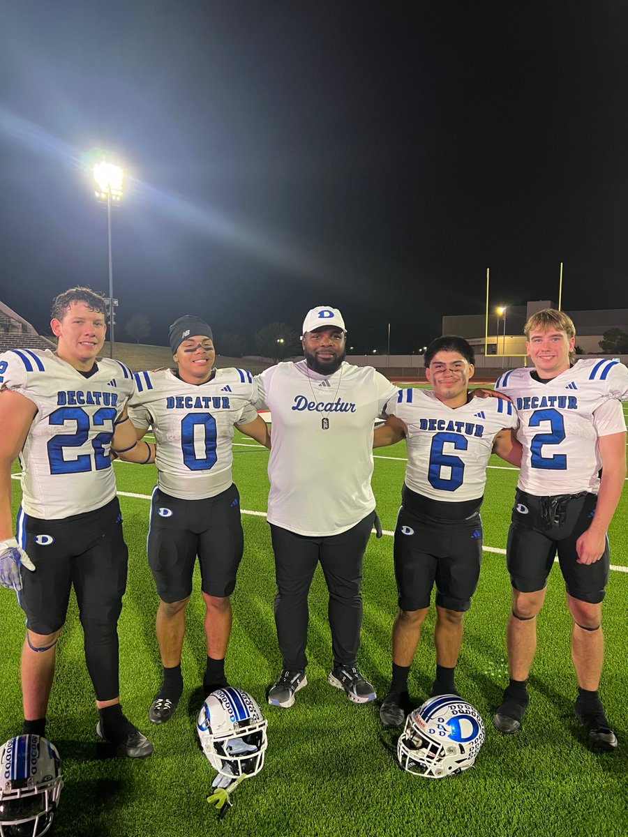 Not a bad night at the office for this group of RBz. 
20
260+ Total Yards 
 7 Total TDs
Over 300 Yards total rushing as a team. Shoutout to the HOGS up front. 
And most Importantly 1-0 on the night. 
#GreenGrassBoys #GenerateExplosivePlays
#SparkPlugs