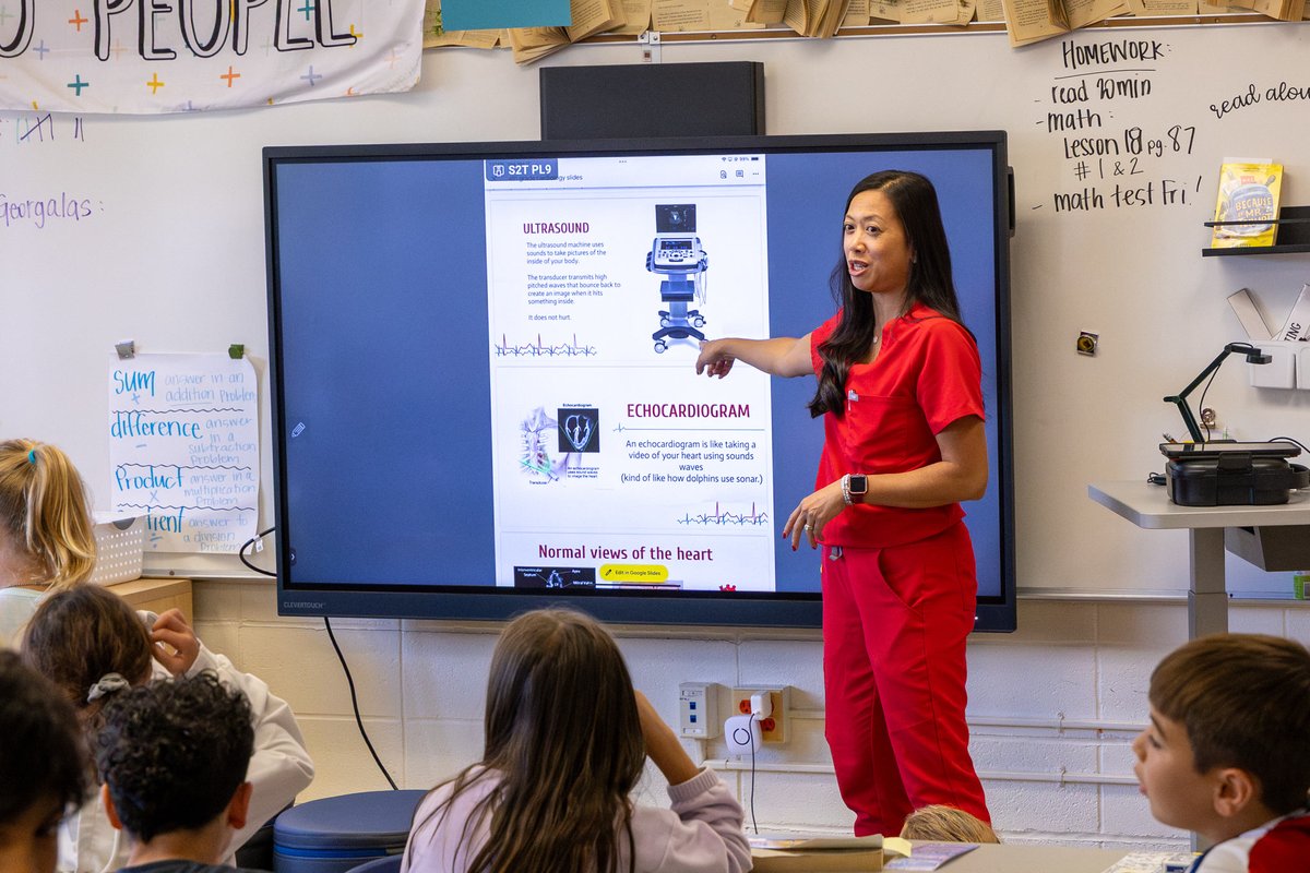 Two doctors who are part of our <a href="/JeffersonD205/">Jefferson Elementary</a> community visited the classroom to share about their careers and connect with students as they learned about the human body.

#WeAreD205