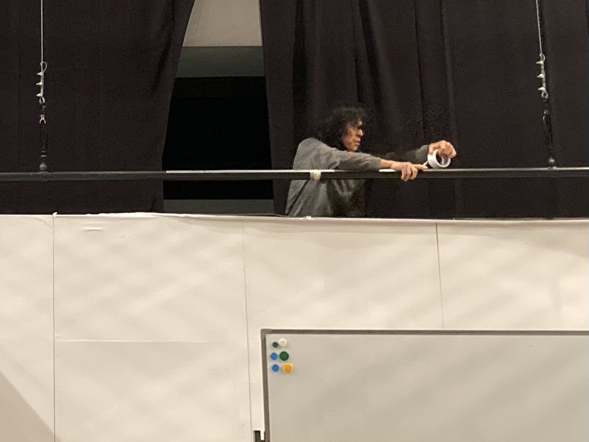 shiminbutai1961's tweet photo. 仕込みました。
これらが、どこの何なのかは、観に来た人のお楽しみ。

公演は11日18時半と12日13時半の2回ですよ✌️
こちらのチケット予約は公演当日0時まで可能です✨
https://t.co/w7wY8pE8VY
#劇団市民舞台
#犯人がいっぱい https://t.co/yHOvfa45G5