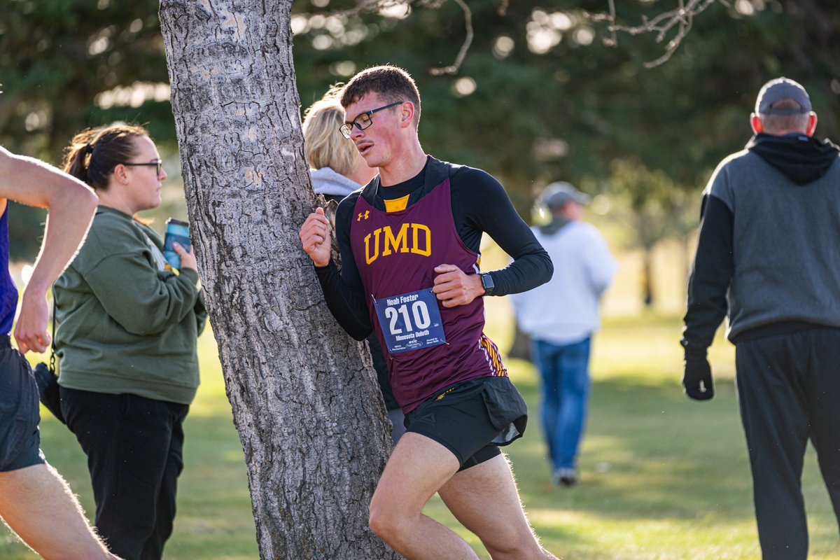 It's Crossover Time! Bulldog Cross Country Teams Head to Romeoville Saturday to Run in the Lewiis Crossover

Meet Preview: umdbulldogs.com/news/2025/10/1…